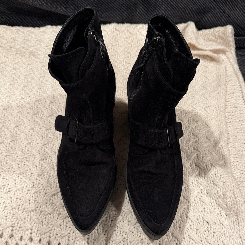 MUI MUI Black Womens Leather Motorcycle Ankle Boots size 7 Suede